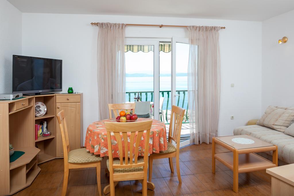 Apartments Waterfront Ivan Podgora Room photo